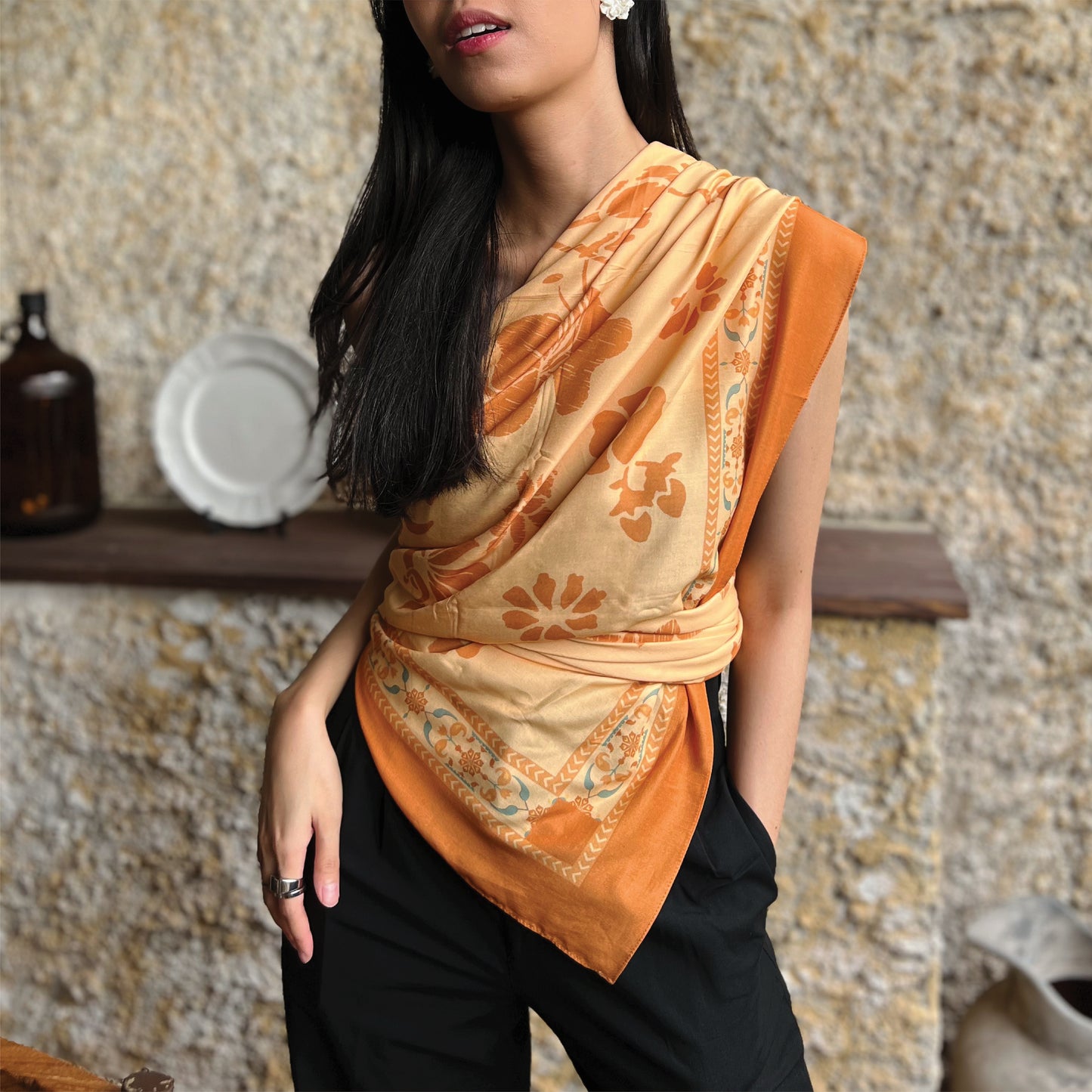 Amber Chronicle Scarf